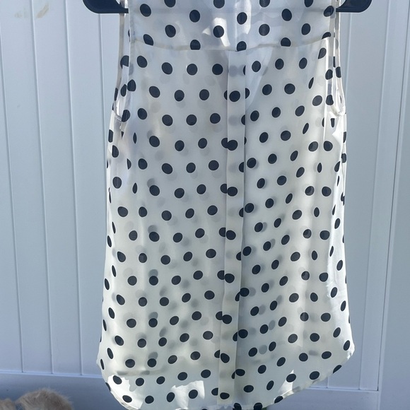 The Limited Polka Dot top in black and white! - Picture 4 of 6